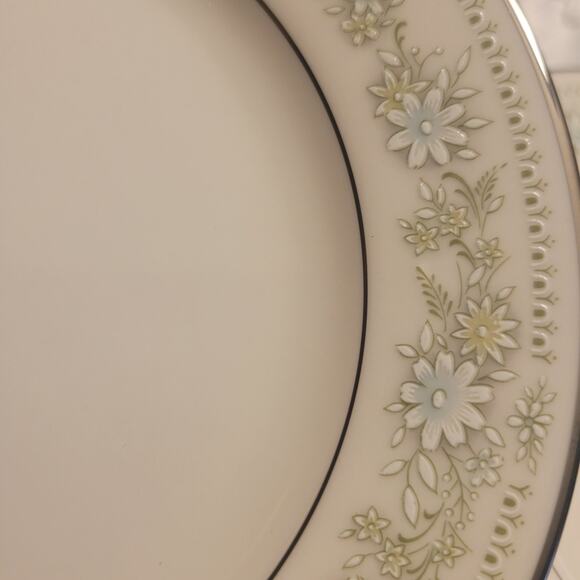 Noritake Ivory China Pattern Lexine 7007 Set of Three Dessert/Bread Vintage - Picture 7 of 7